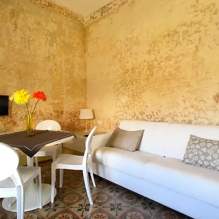 Le Dimore Del Canneto 3* 加利波利